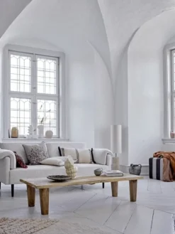 Chesham bank - 82055606