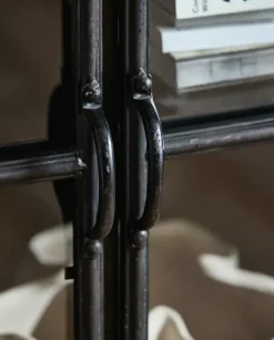 Downtown ijzeren kast - zwart