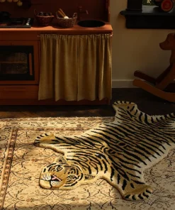 Drowsy tiger vloerkleed L - 1.45.10.004.700.5