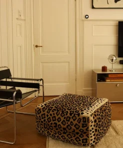 Leopard poef - 1.40.15.004.700.5