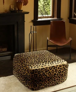 Leopard poef - 1.40.15.004.700.5