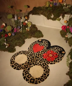 Loony leopard butterfly vloerkleed L - 1.45.10.125.099.5