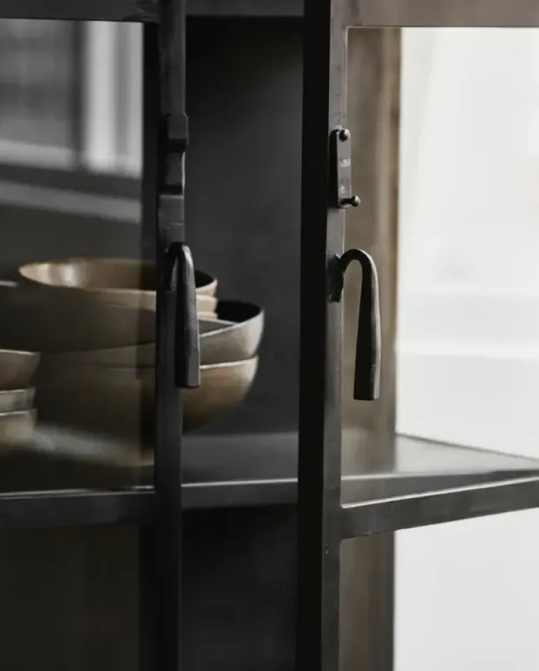 Phoenix kast met 2 deuren small - zwart