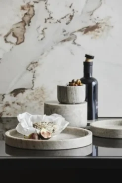 Vinga dienblad large - bruin marmer